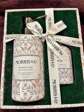 Morris & Co. Eucalyptus & Mint Hand Soap & Linen Spray Gift Set